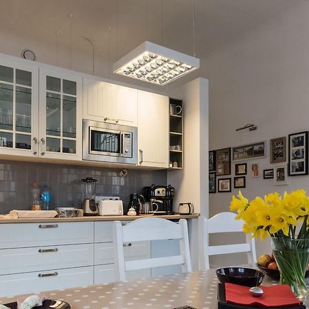 Ll20 Hostel Warsaw Luaran gambar