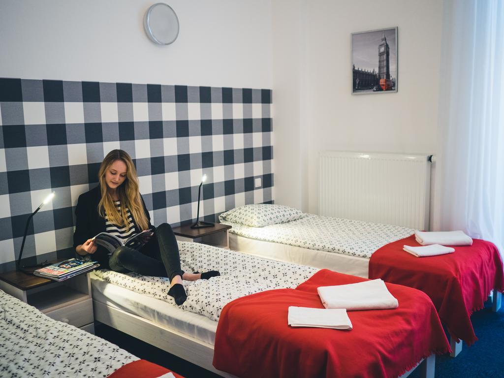 Ll20 Hostel Warsaw Luaran gambar
