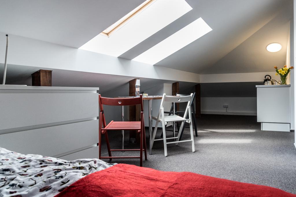 Ll20 Hostel Warsaw Luaran gambar