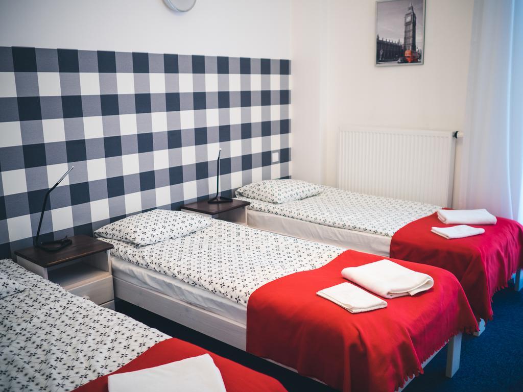 Ll20 Hostel Warsaw Luaran gambar